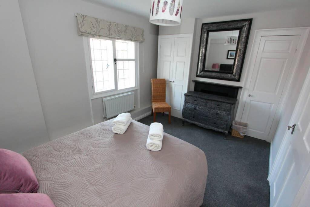 تشيستر Top Floor Character Apartment In The Heart Of The City Centre المظهر الخارجي الصورة