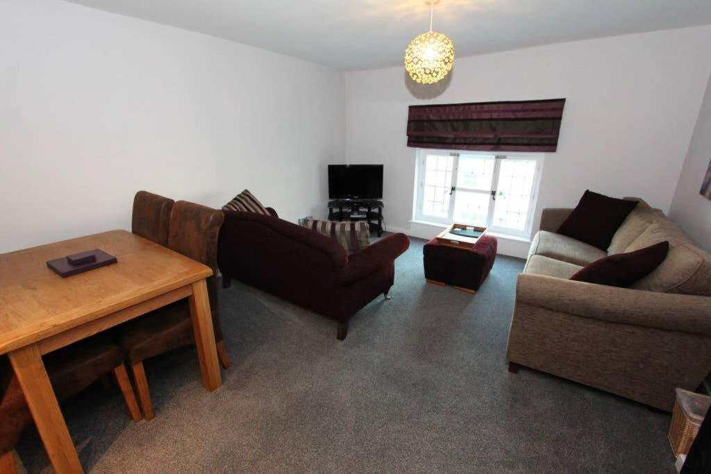 تشيستر Top Floor Character Apartment In The Heart Of The City Centre المظهر الخارجي الصورة